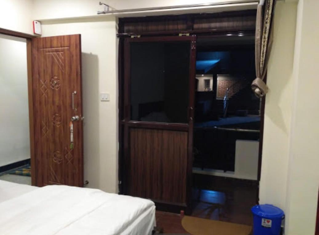 The Meadows Hotel โกไดกานัล ภายนอก รูปภาพ