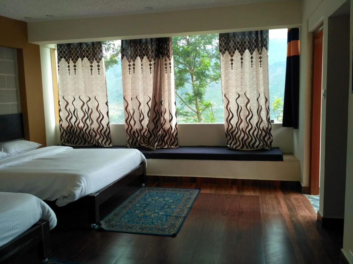 The Meadows Hotel โกไดกานัล ภายนอก รูปภาพ